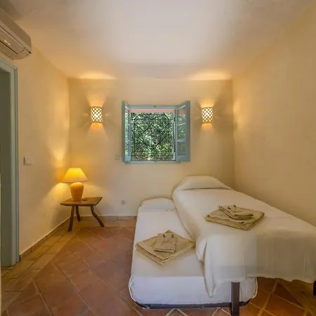 別荘 Morro Dos Anjos - Authentic With A View Just 3km From