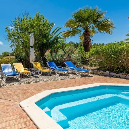 Morro Dos Anjos - Authentic With A View Just 3km From *