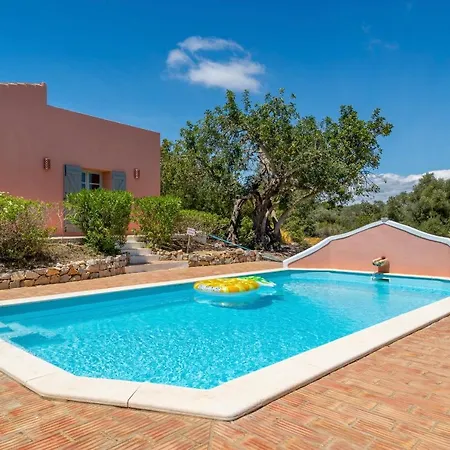 Holiday home Morro Dos Anjos - Authentic With A View Just 3km From Olhao