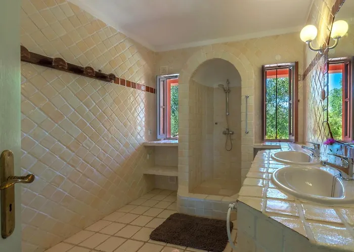 Tatil Evi Morro Dos Anjos - Authentic With A View Just 3km From