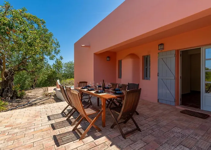 Morro Dos Anjos - Authentic With A View Just 3km From